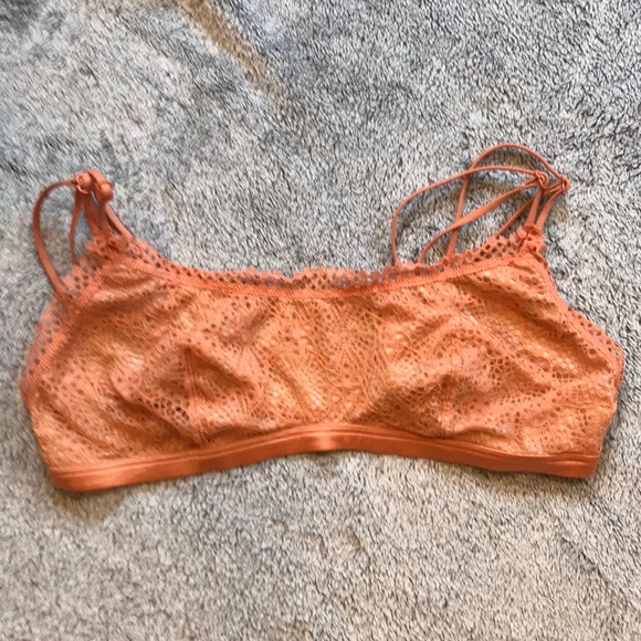 Victoria's Secret Other - Victoria’s Secret| Peachy lace  bralette